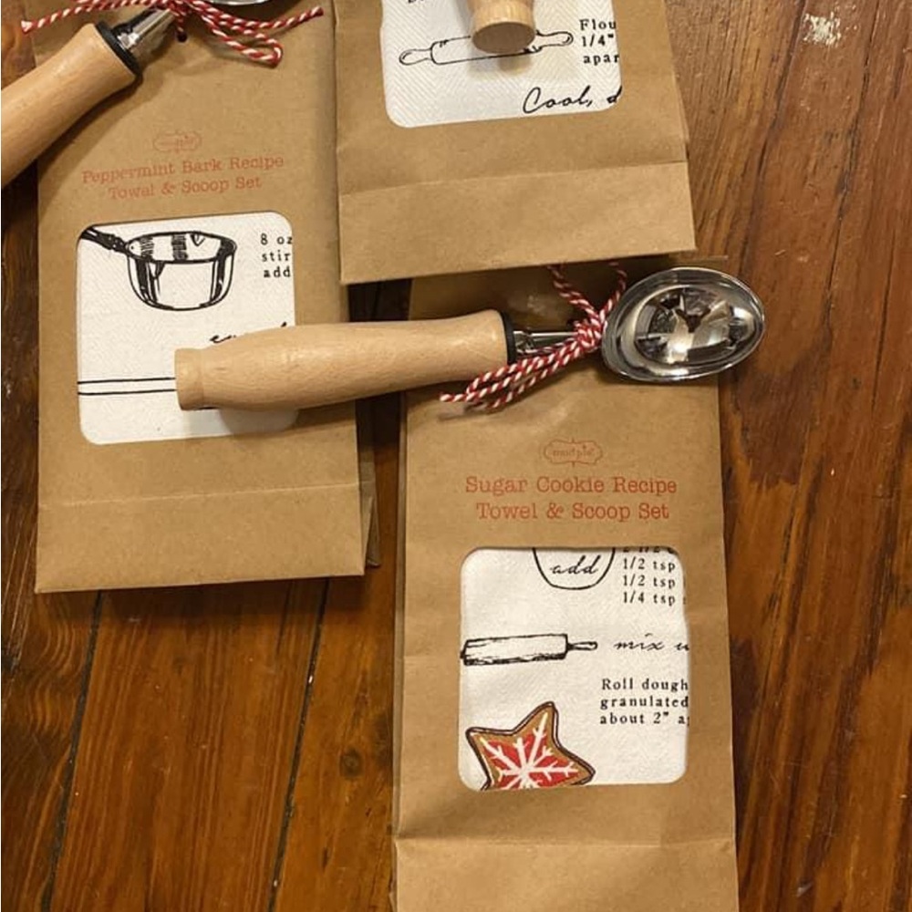 Sugar cookie recipe towel set. Great Christmas gift! $10 each